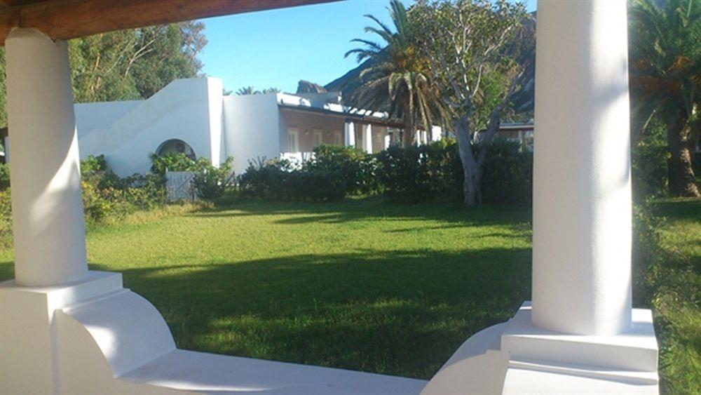 Residence I Pagghiari Bungalow Вулкано Екстериор снимка
